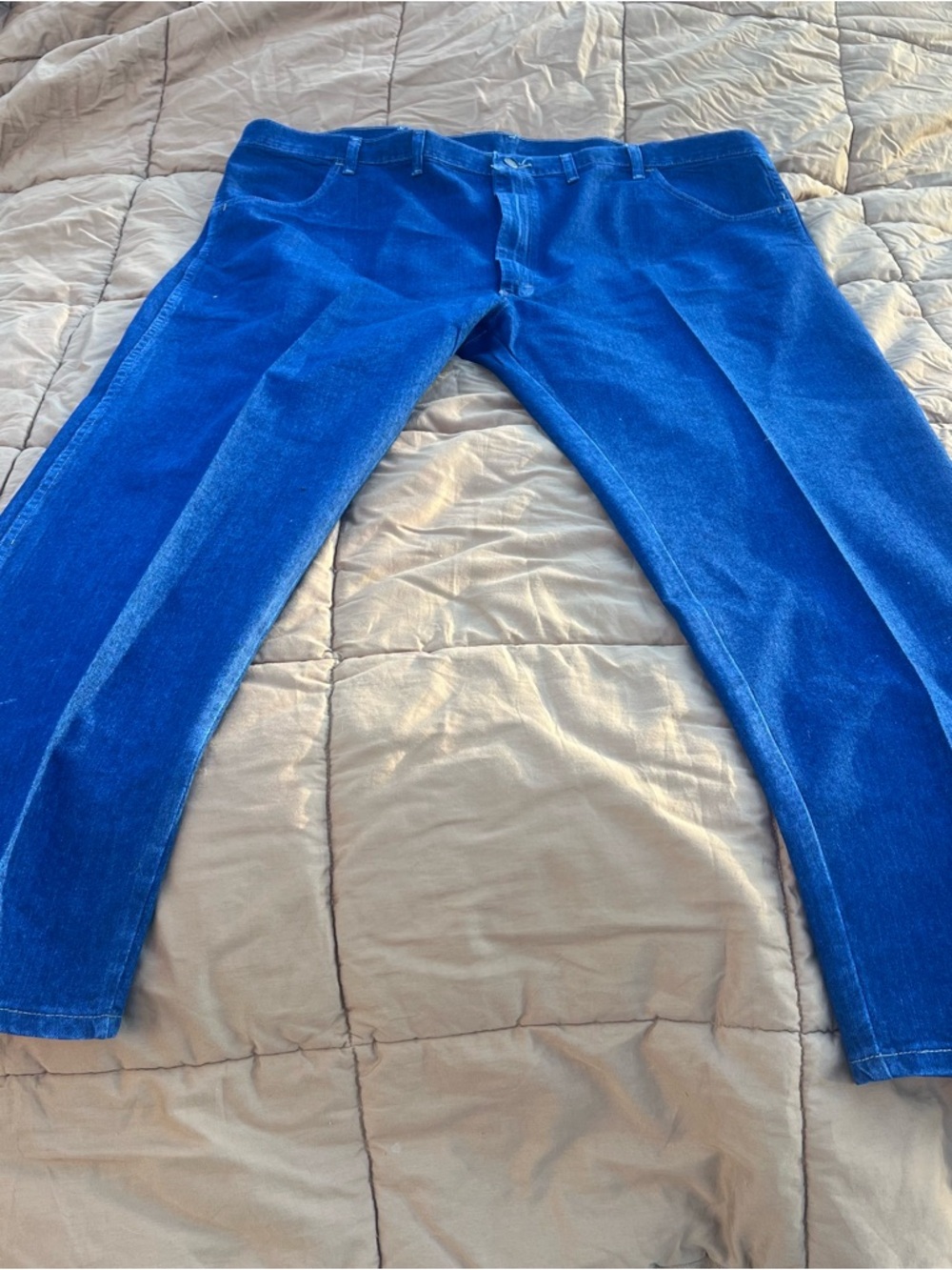 Wrangler Deep Blue Jeans with Branded Button Big and Tall Size 50 x 30